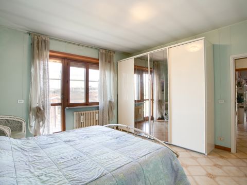 Via Roccabernarda, 48 - Roma