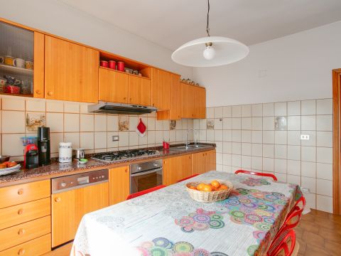 Via Roccabernarda, 48 - Roma