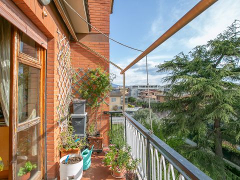 Via Roccabernarda, 48 - Roma