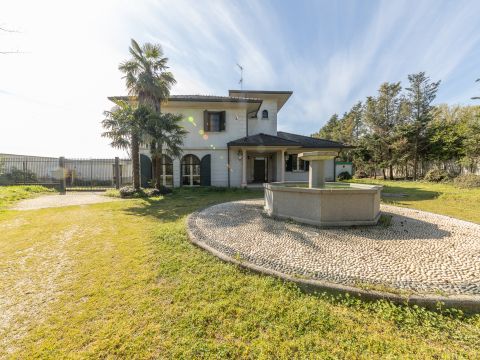 Corso Genova, 242 - Vigevano