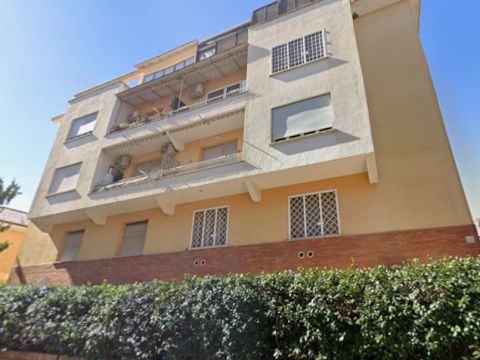 Via Achille Mauri - Roma