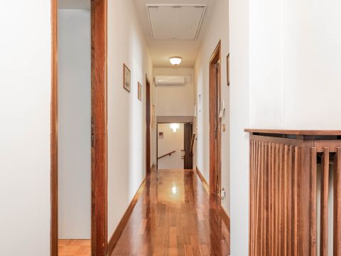 Via I. Nievo, 28 - Ponte San Nicolò