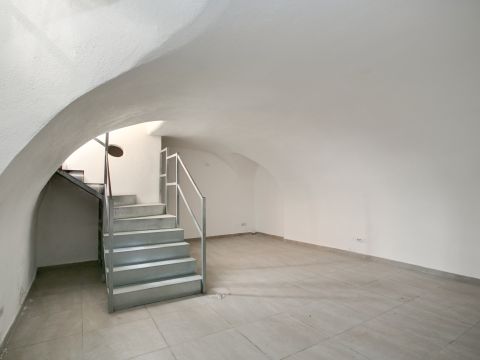 Via dei Quattro Cantoni, 9a - Roma