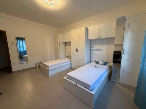 Via Monte Epomeo, 3 - Roma