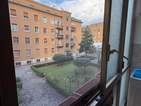 Via Monte Epomeo, 3 - Roma