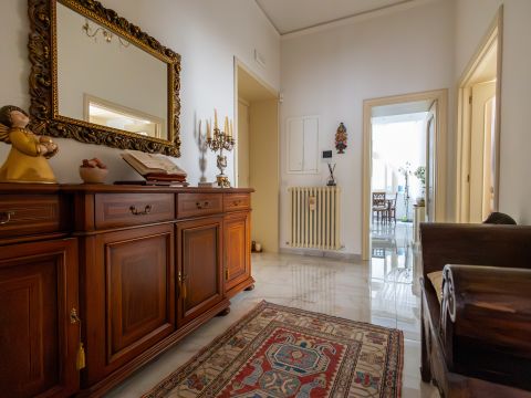 Via Aldo Barbaro, 30 - Catanzaro