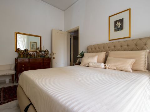 Via Aldo Barbaro, 30 - Catanzaro