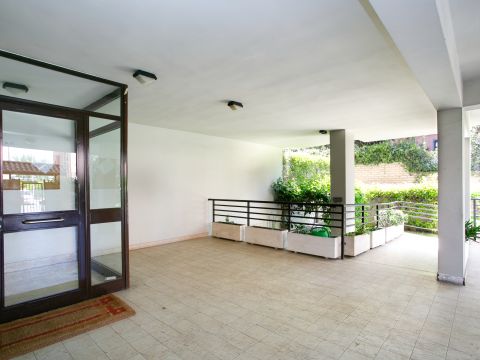 Via Generale Giuseppe Valle, 42 - Roma