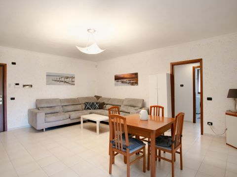 Via Generale Giuseppe Valle, 42 - Roma