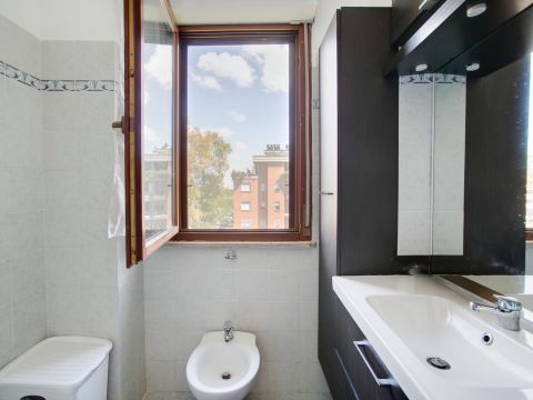 Via Generale Giuseppe Valle, 42 - Roma