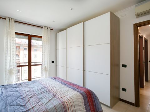 Via Generale Giuseppe Valle, 42 - Roma