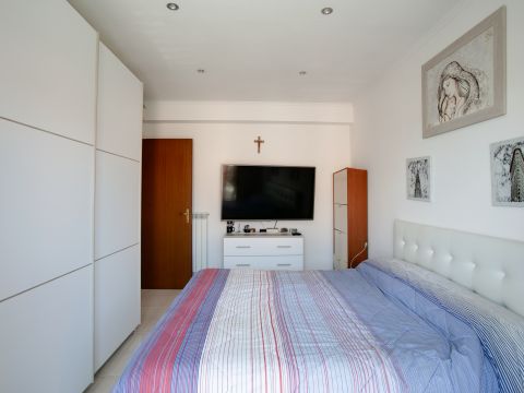 Via Generale Giuseppe Valle, 42 - Roma