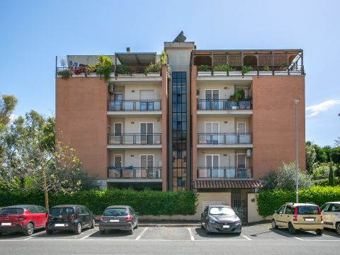 Via Generale Giuseppe Valle, 42 - Roma