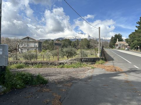 Campo Nessunescluso, Segreta, Belpasso CT, Italia - Belpasso