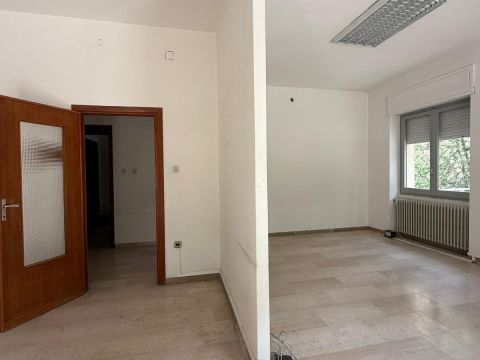 Viale Adua, 42 - Sassari