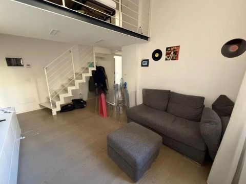 Largo Isabella d'Aragona - Milano