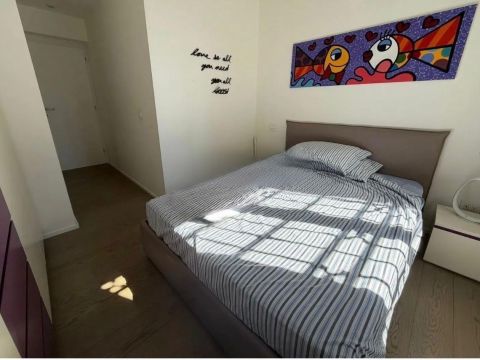 Largo Isabella d'Aragona - Milano