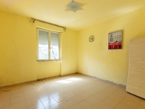 Via Jacopo Sgarallino, 46 - Livorno