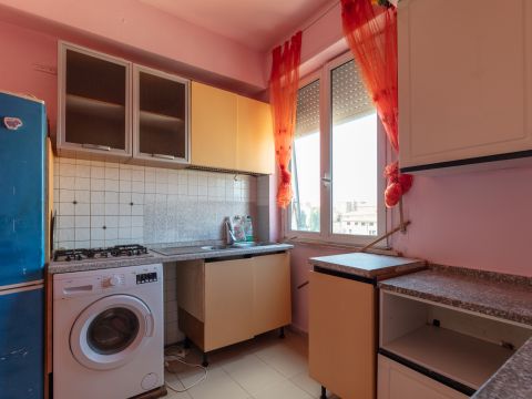 Via Jacopo Sgarallino, 46 - Livorno