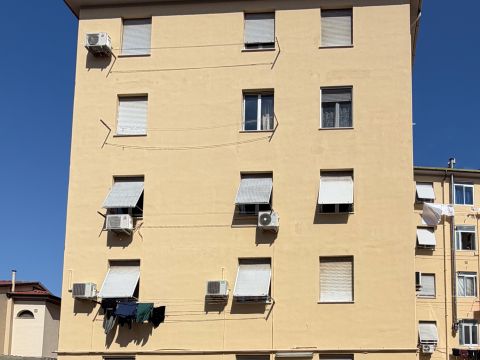 Via Jacopo Sgarallino, 46 - Livorno