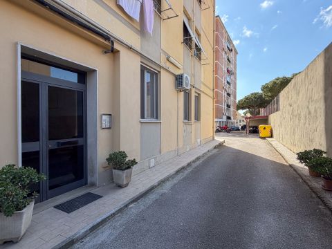 Via Jacopo Sgarallino, 46 - Livorno