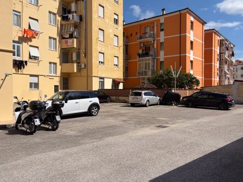 Via Jacopo Sgarallino, 46 - Livorno