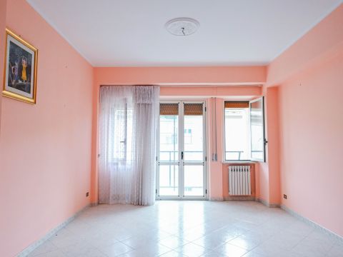 Via Giovanni Paolo Parisio, 10 - Catanzaro