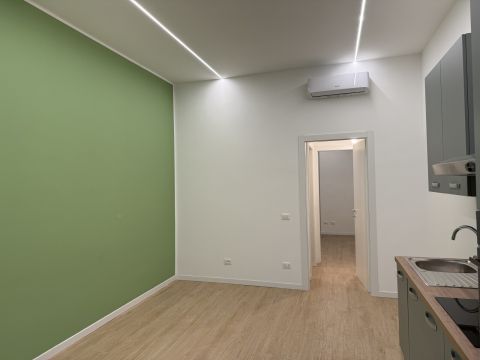 Via Giuseppe Candiani, 119 - Milano