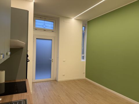 Via Giuseppe Candiani, 119 - Milano