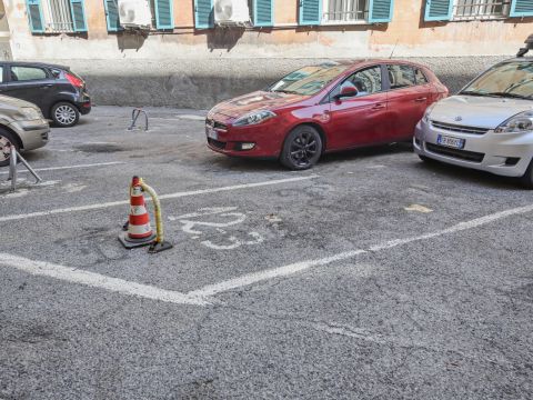 Via del Lagaccio, 12 - Genova