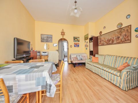 Via del Lagaccio, 12 - Genova