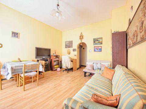 Via del Lagaccio, 12 - Genova