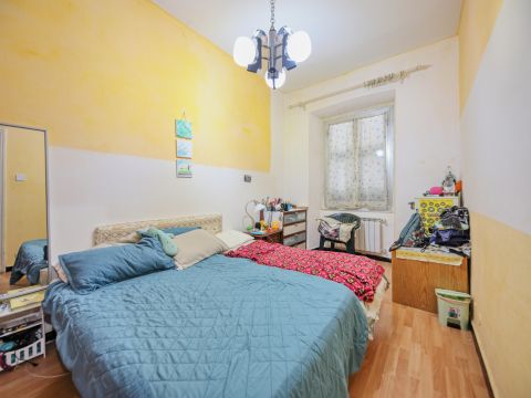 Via del Lagaccio, 12 - Genova