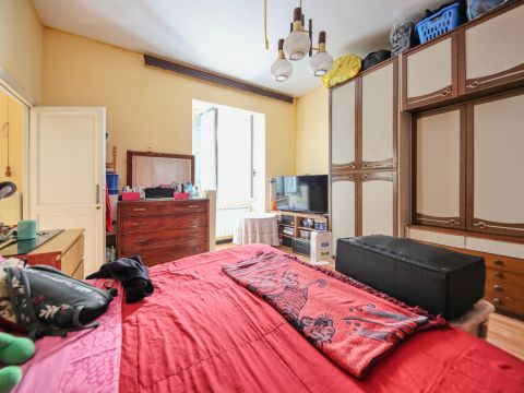 Via del Lagaccio, 12 - Genova