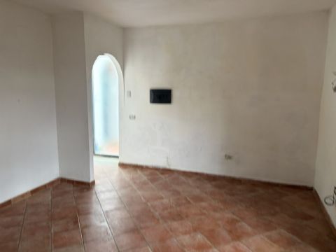 Via Oglio, 15 - Montemurlo