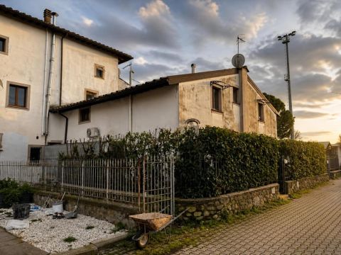 Via Oglio, 15 - Montemurlo