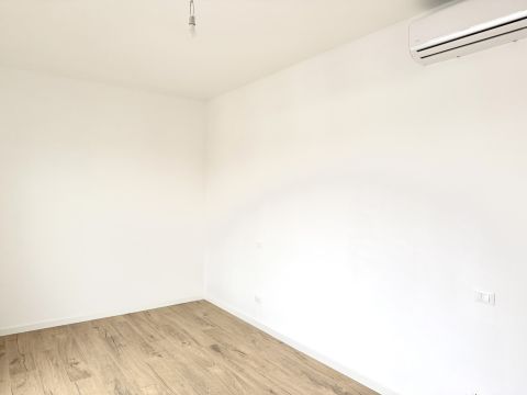 Via Cristoforo Gluck, 59 - Milano