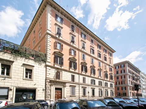 Via Caio Mario, 14A - Roma