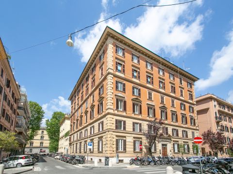 Via Caio Mario, 14A - Roma