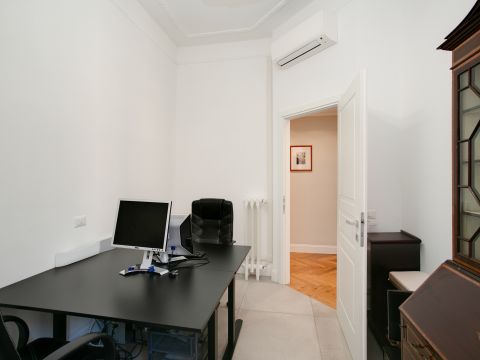 Via Caio Mario, 14A - Roma