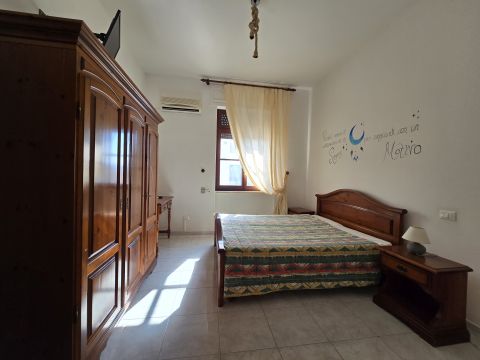 Via Santa Cesarea Terme, 72 - Minervino Di Lecce