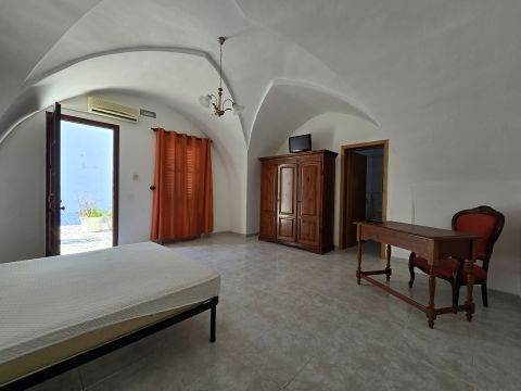 Via Santa Cesarea Terme, 72 - Minervino Di Lecce