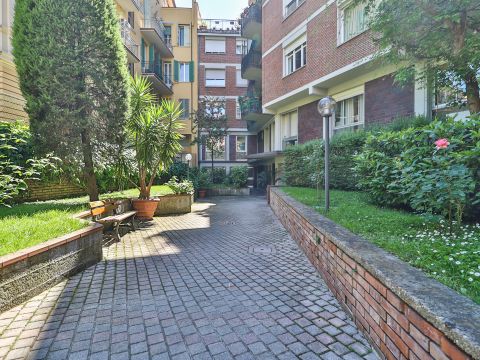 Via Loderingo degli Andalò, 3/2 - Bologna