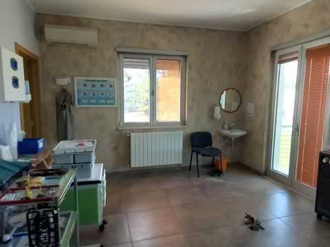 Via V. Bachelet, 10 - Aradeo