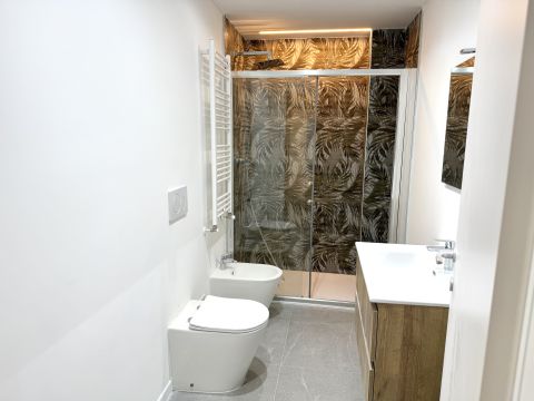 Via Roncaglia, 14 - Milano