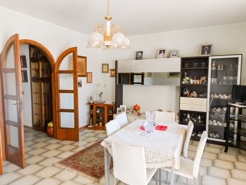 Viale Brutium, 10 - Catanzaro