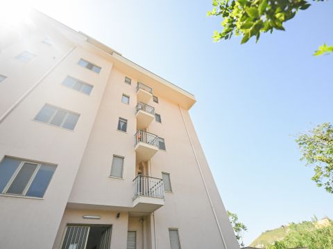 Viale Brutium, 10 - Catanzaro