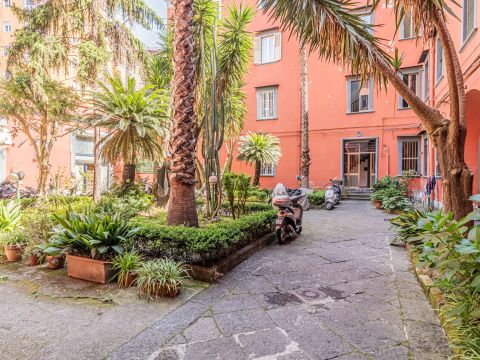 Via Don Luigi Sturzo - Napoli
