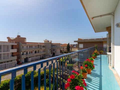 Via M. Rapisardi, 3 - Aci Castello