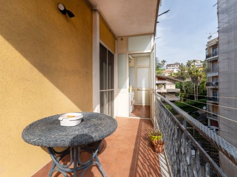 Via Fratelli Bandiera, 80 - Gravina Di Catania